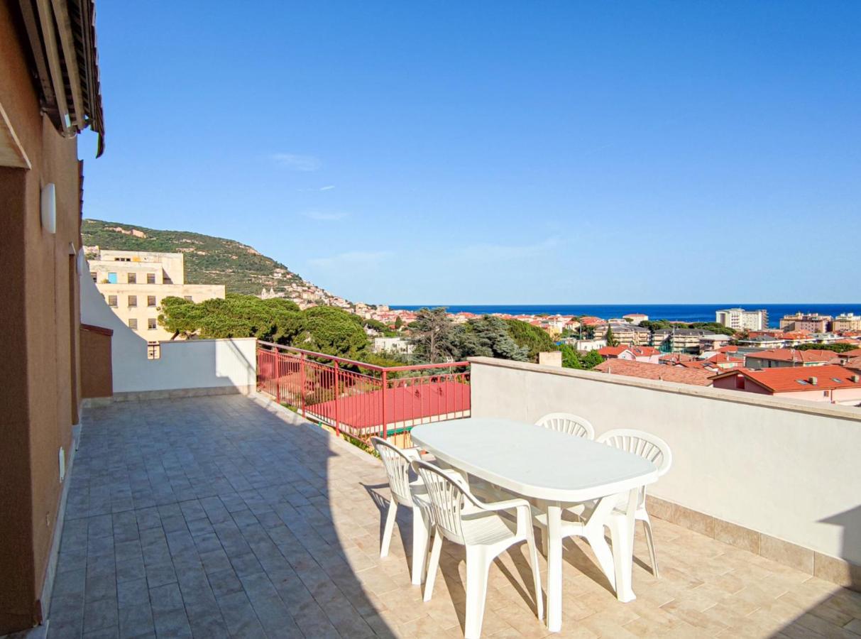 Bella Vista - By Ligooria Pietra Ligure Exterior foto
