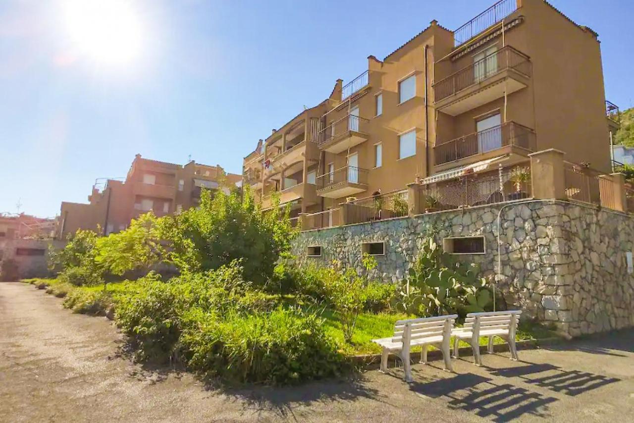 Bella Vista - By Ligooria Pietra Ligure Exterior foto